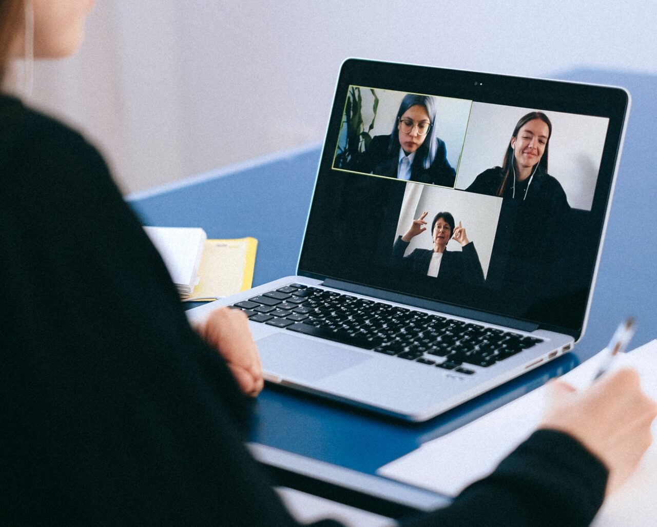 A picture demonstrating an example of virtual onboarding