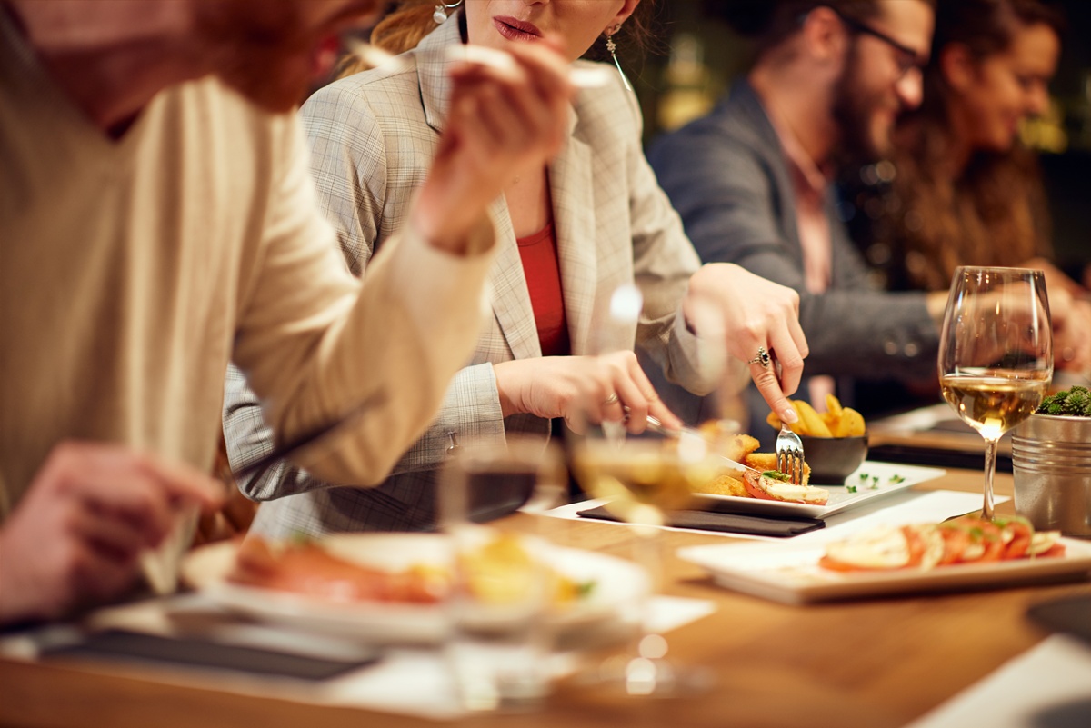 Tech Improves Dining Experience for 57% of Consumers 