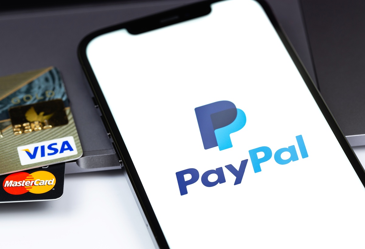 Pay Pal and Mastercard partnership.